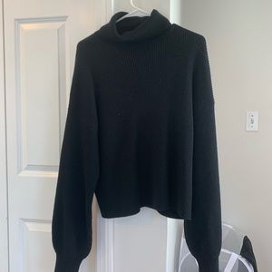 Basic sweater